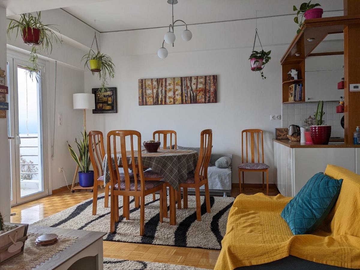 Luxurious Sea View Apartment Пирея Екстериор снимка