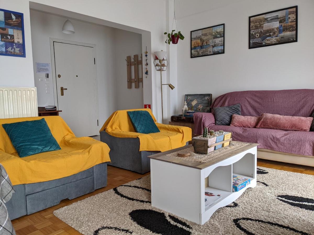 Luxurious Sea View Apartment Пирея Екстериор снимка