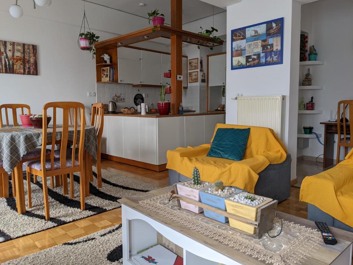Luxurious Sea View Apartment Пирея Екстериор снимка